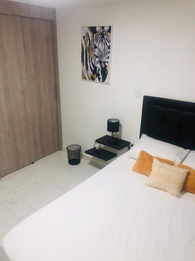 Habitacion Privada Hostel 790 Medellín Kültér fotó